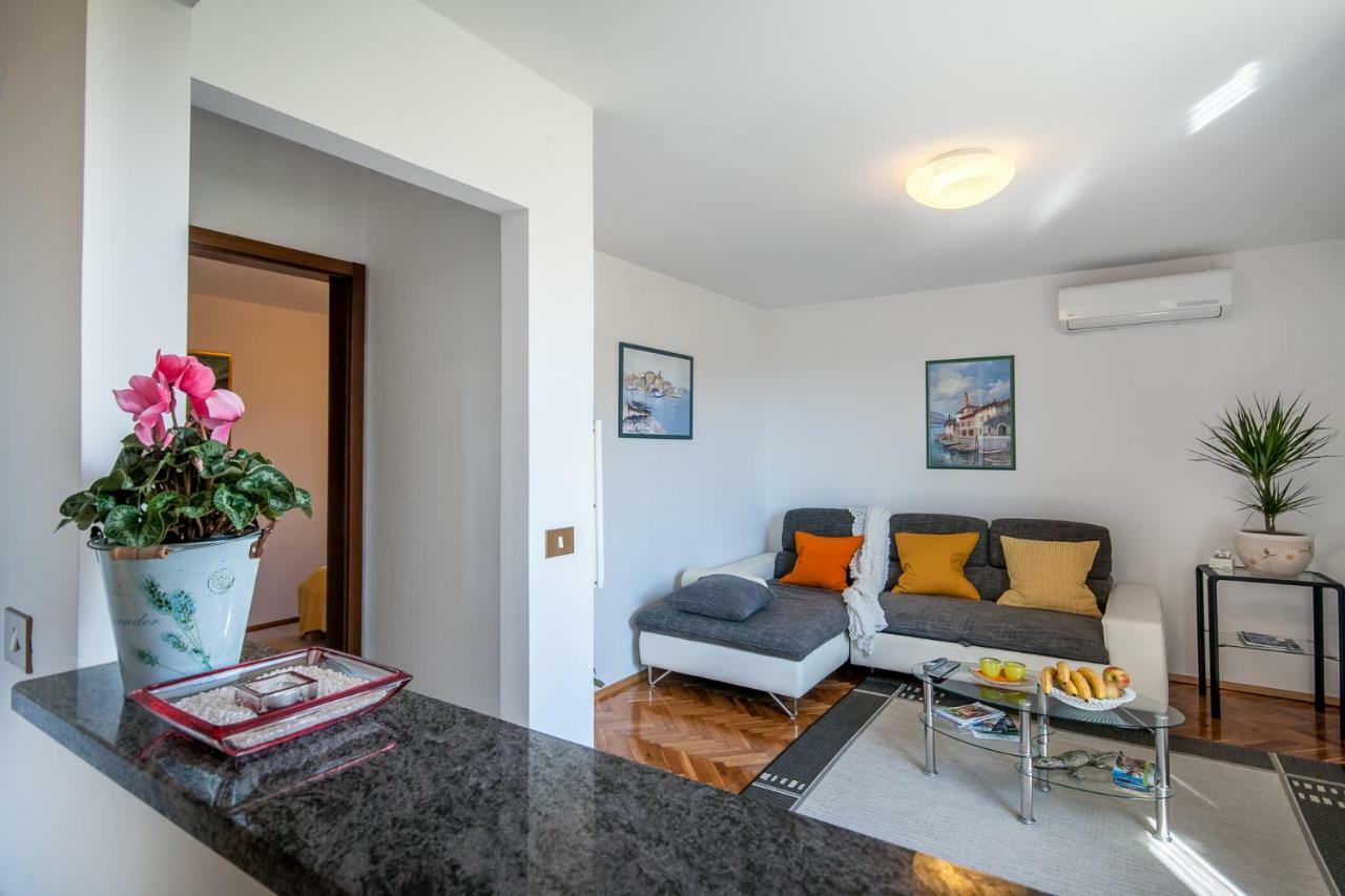 Apartman Gloria Opatija Zewnętrze zdjęcie
